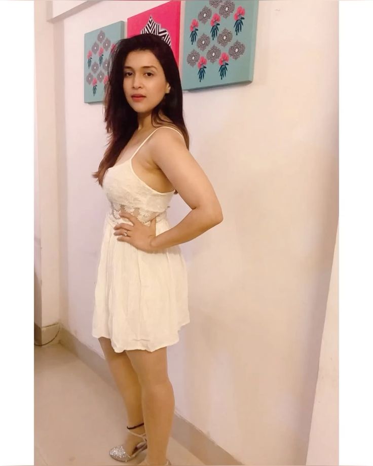 Fiza Escorts (24)
